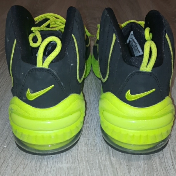 Nike Penny 2 Volt - Picture 3 of 4